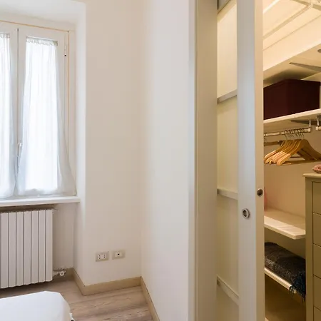 Splendido Appartamento Con 2 Camere Da Letto Milan Exterior photo