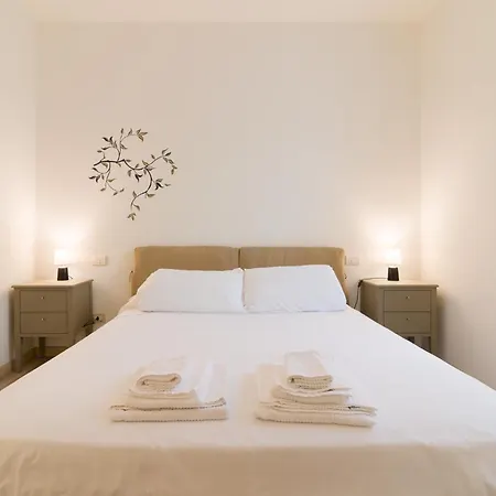 Splendido Appartamento Con 2 Camere Da Letto Milan Exterior photo